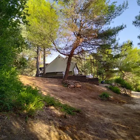 Zelt 4 Camp West Hébergement de vacances Ražanac